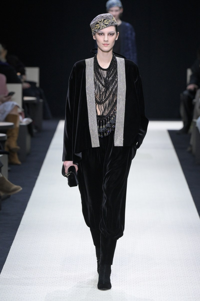 giorgio-armani-fall-25-rtw-r-gg-055.jpeg