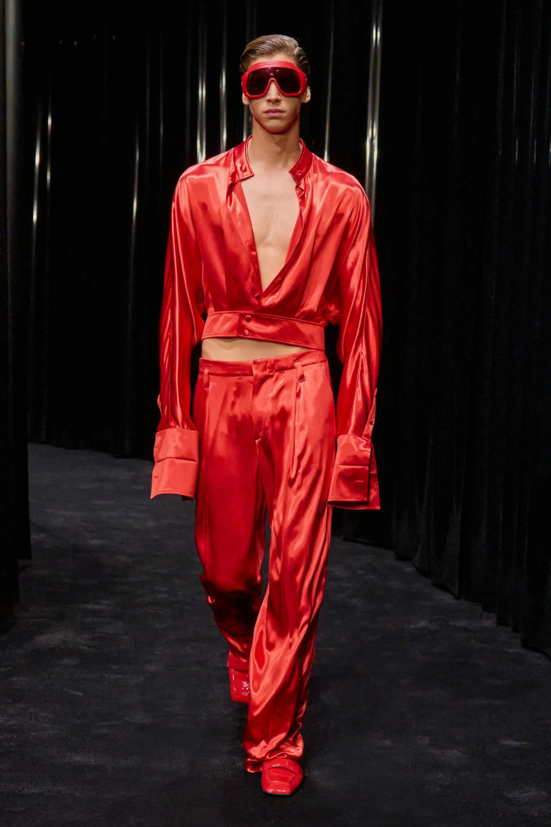 00006-ferrari-fall-2024-ready-to-wear-credit-gorunway.webp