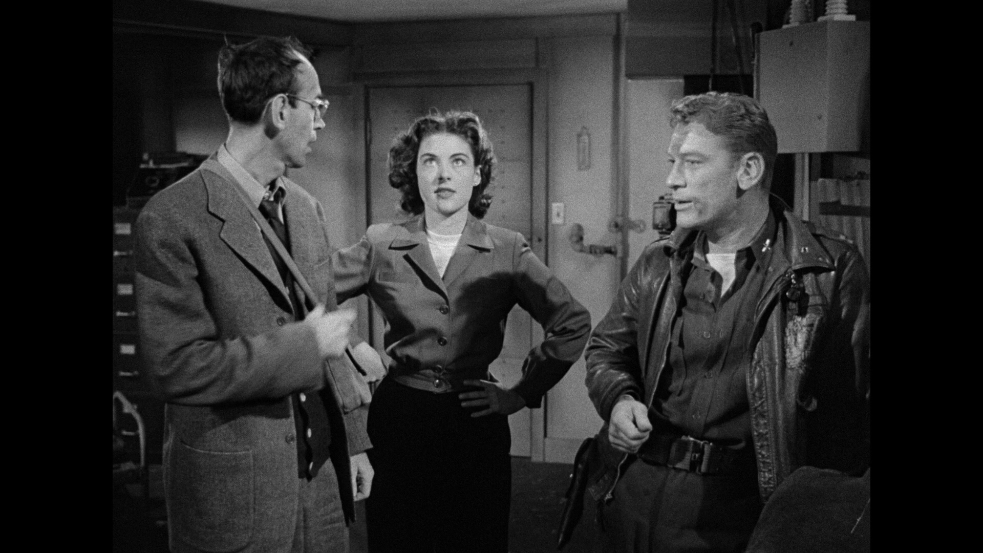The.Thing.From.Another.World.1951.Warner.Bros.BDRemux.1080p[(105610)2025-03-09-08-21-22].PNG