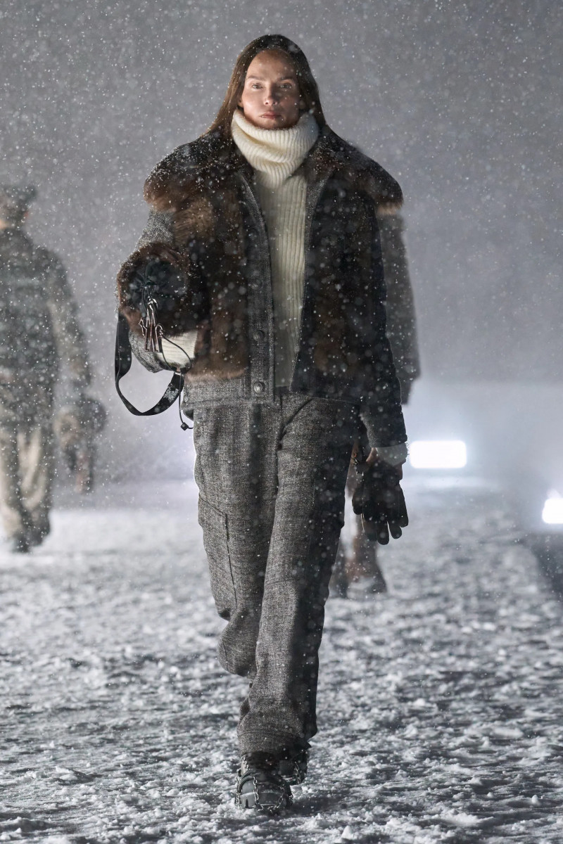 00043-moncler-grenob-fall-2025-ready-to-wear-credit-brand.webp