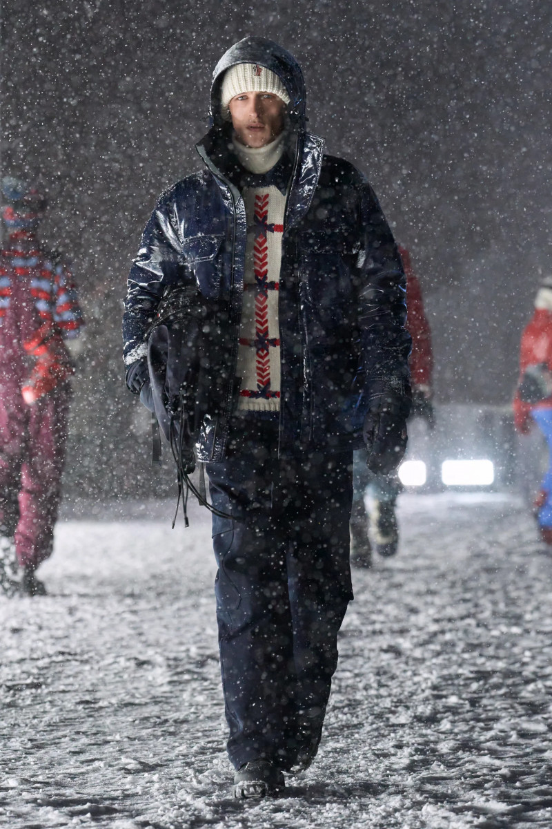 00075-moncler-grenob-fall-2025-ready-to-wear-credit-brand.webp