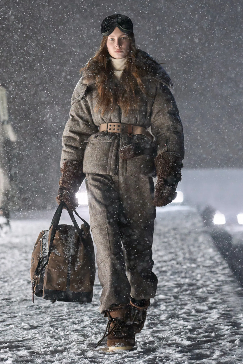 00035-moncler-grenob-fall-2025-ready-to-wear-credit-brand.webp