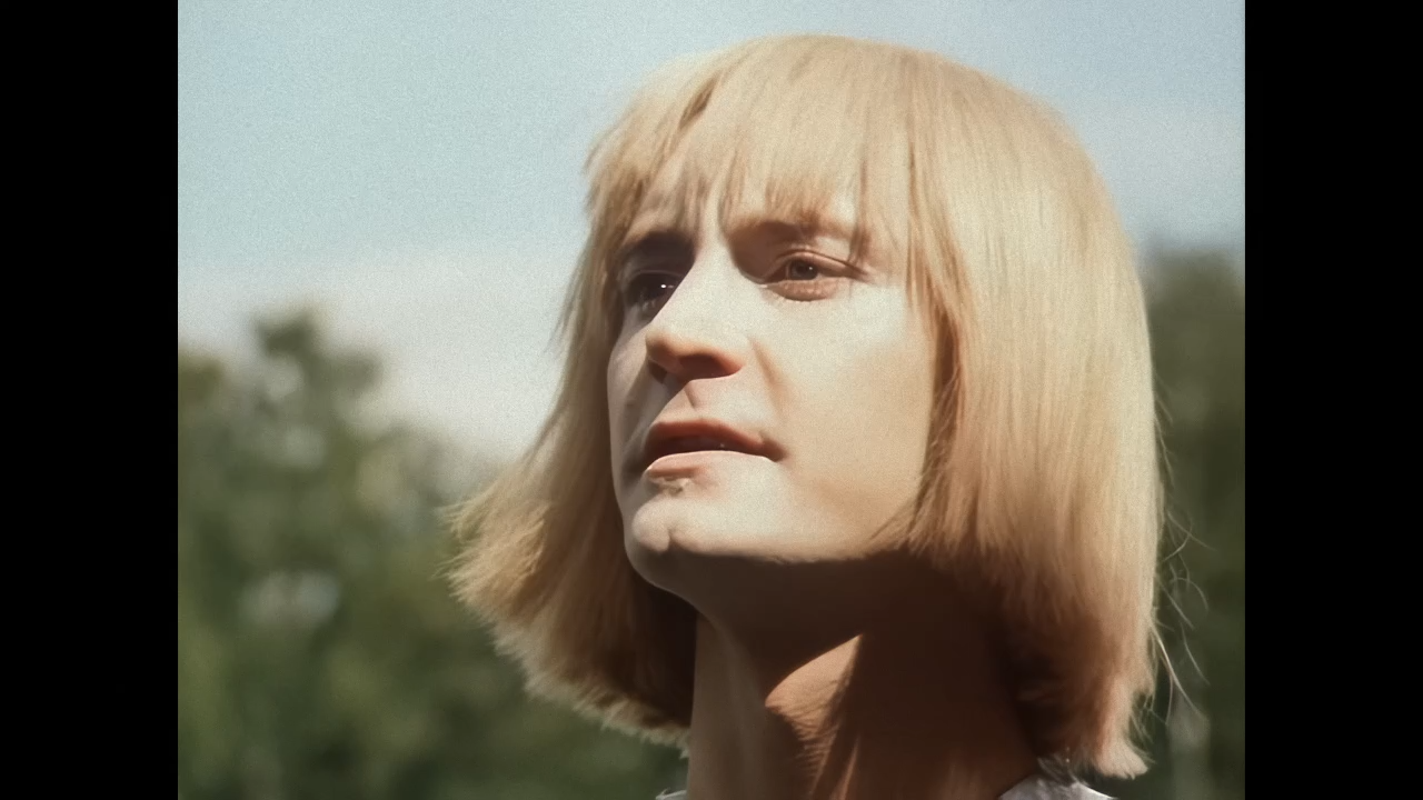 1 Серия_3_nyx3.mov_snapshot_00.44.26.760.png