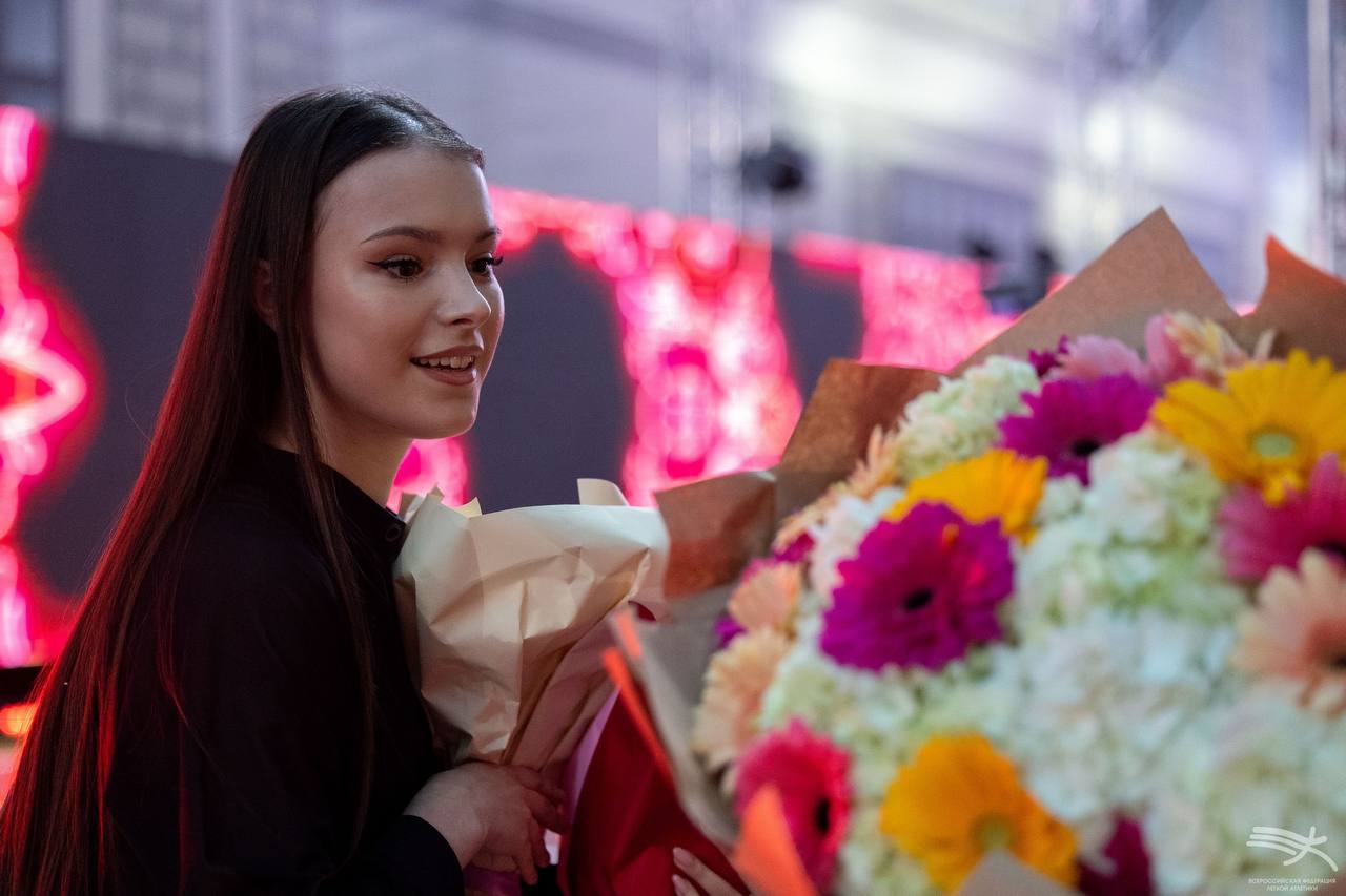 https://i3.imageban.ru/out/2025/06/08/cbb179643318695c2411e628c9329742.jpeg