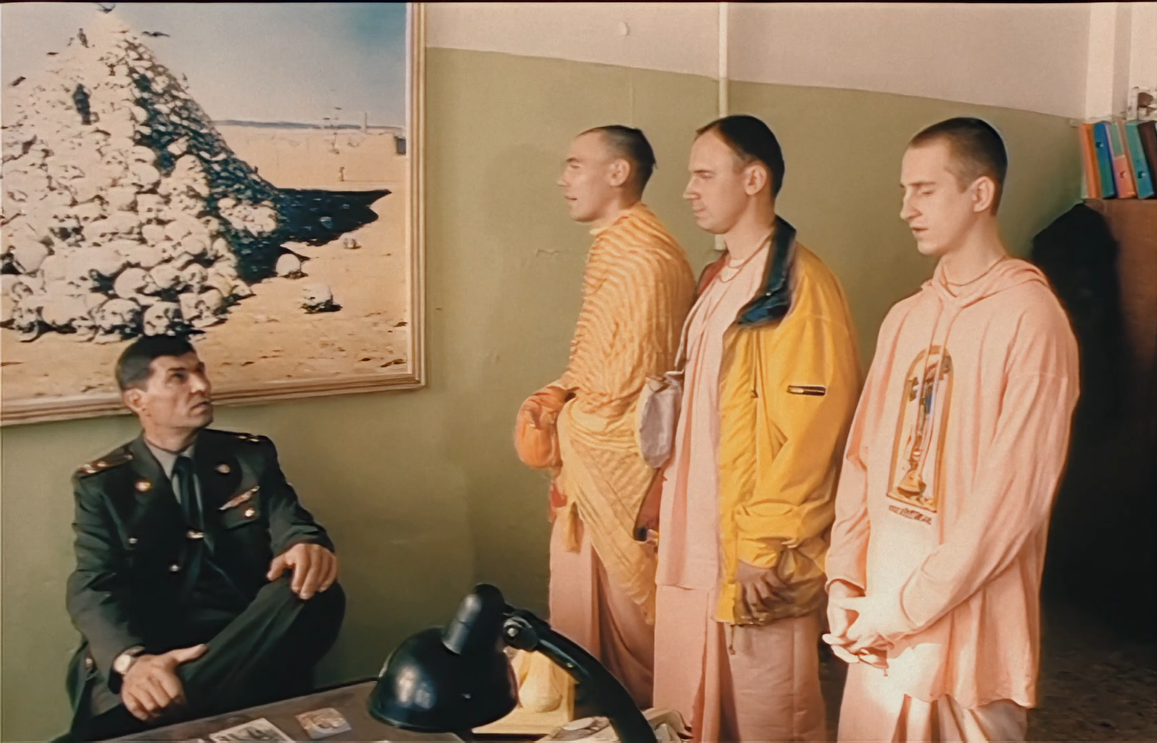 ДМБ (2000) 1080 AI.mkv_snapshot_00.04.31.151.png