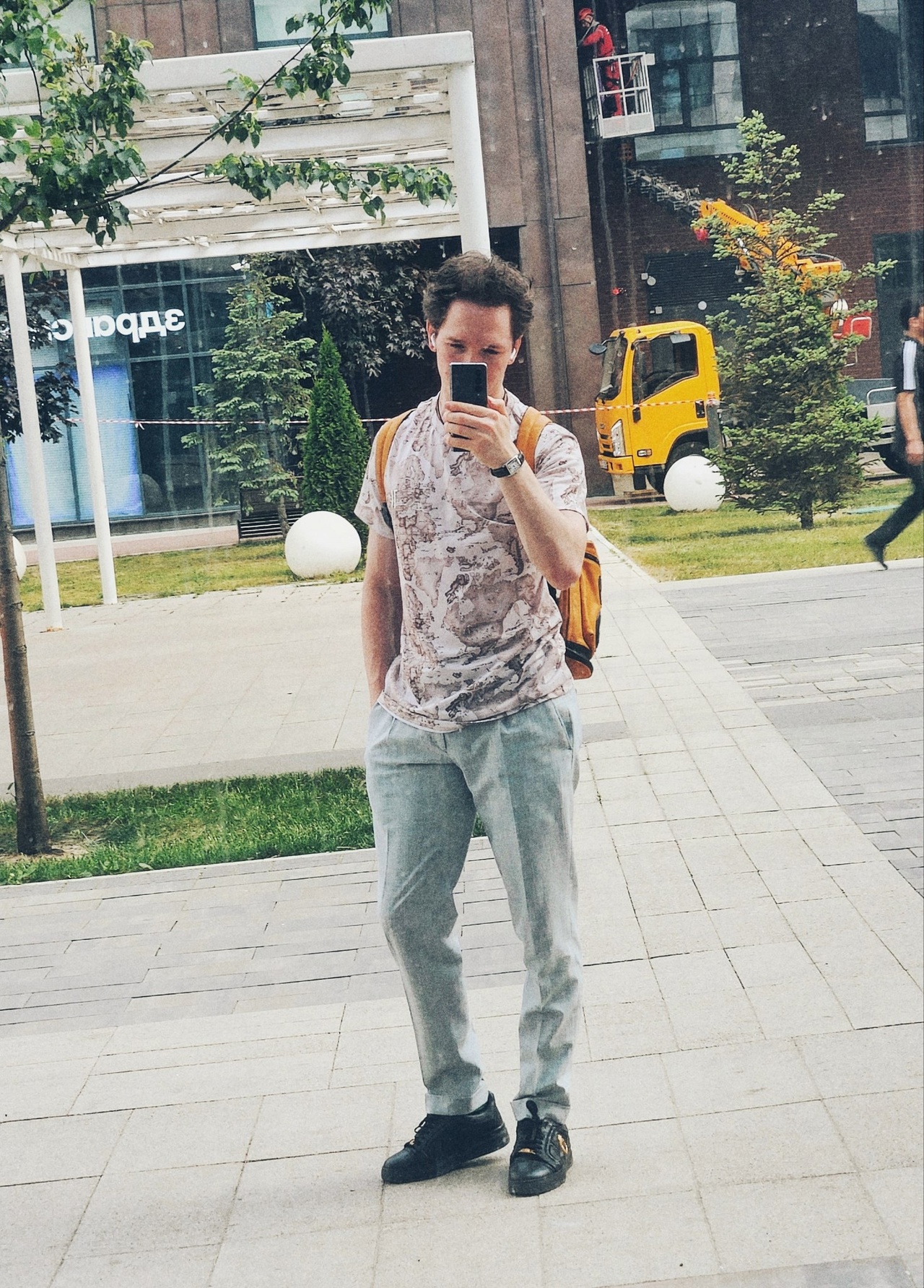 https://i3.imageban.ru/out/2025/06/25/087e282d51ef225a7def3db81df44d2f.jpg