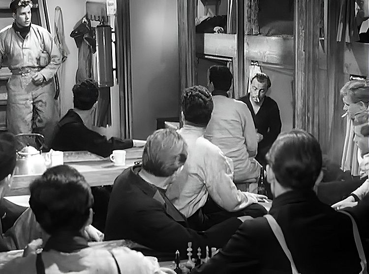  Акулы и мелкие рыбёшки /Haie und kleine Fische/ 1957 (0:36:53 / 2:00:00