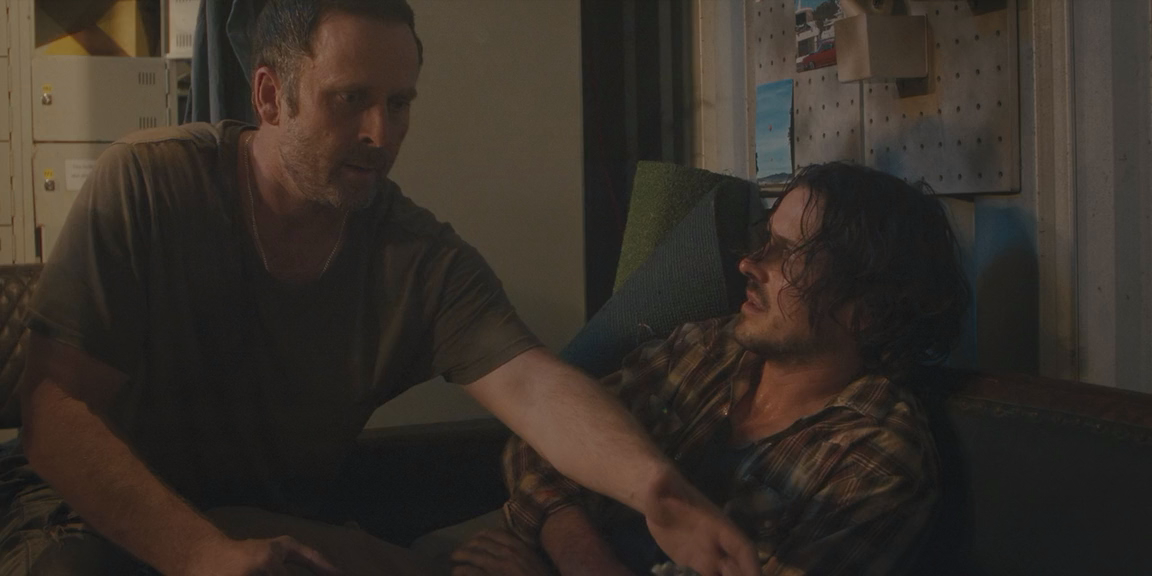 Одержимые. Наследие дьявола (2025) HDRip-AVC_ivanes.mkv_20250823_194446.813.png