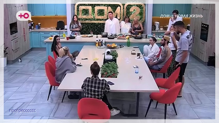 https://i3.imageban.ru/out/2025/08/27/9074cf31169d0ab631a079d785c01d68.jpg