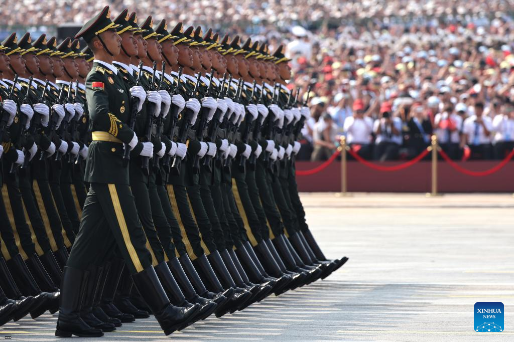 14 - d6b012734b8b4ae5a535bec6635dde06.jpg