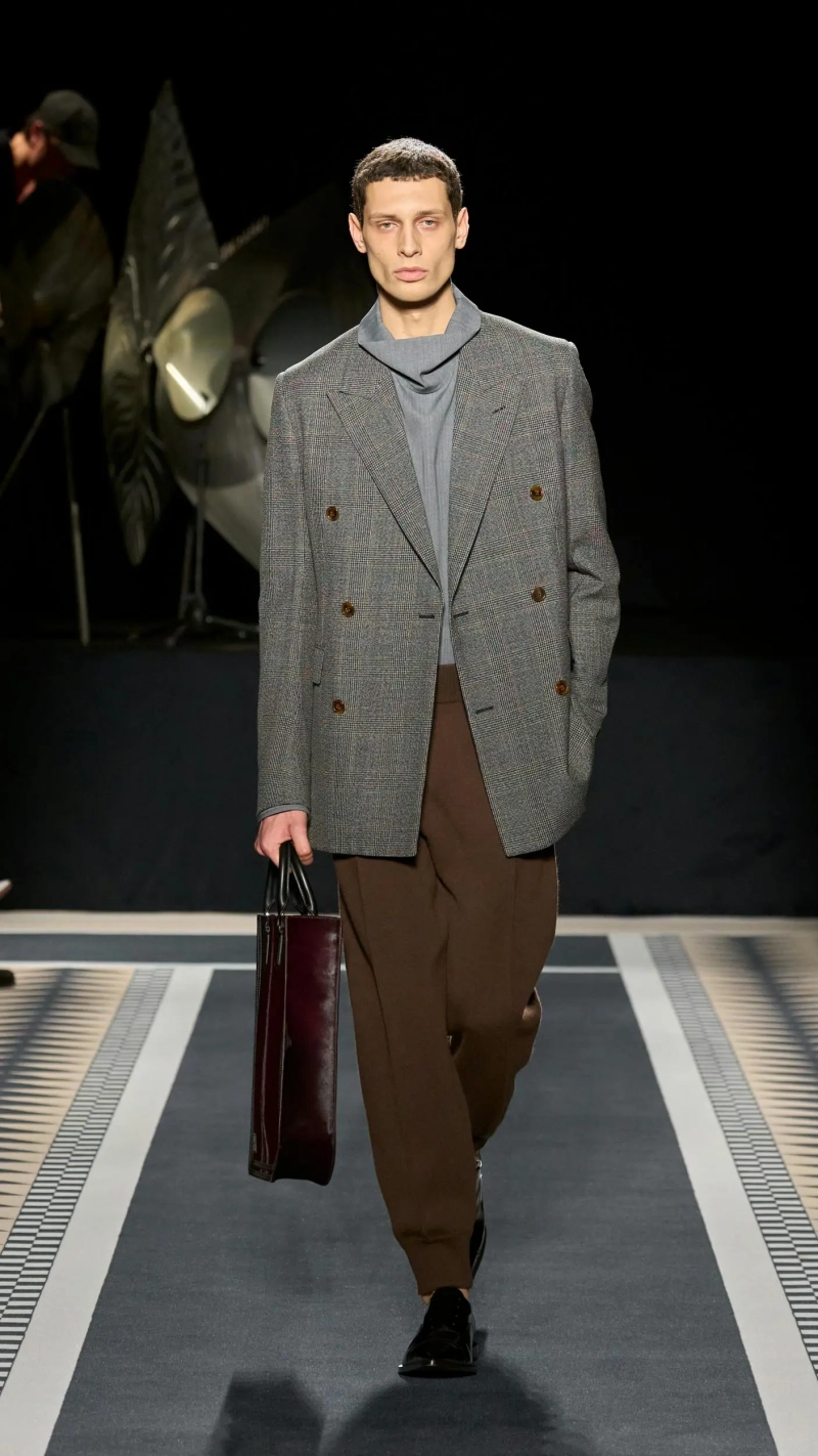 1737983191-1737975052-lanvin-collezione-uomo-donna-autunno-inverno-2025-2026-sfilata-foto-look23.webp