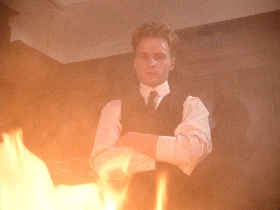 Женщина в чёрном.1989.BDRip 720p msltel.mkv_snapshot_01.34.22.596.jpg