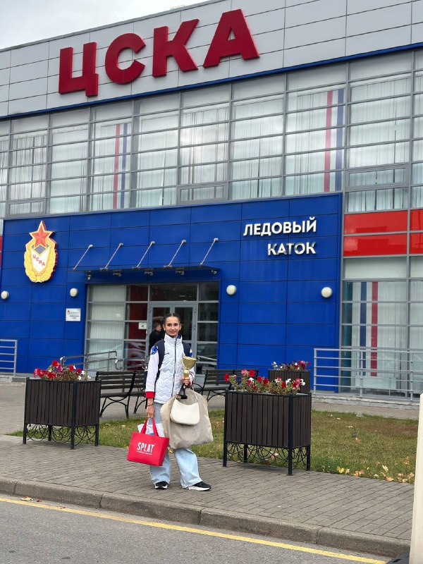 https://i3.imageban.ru/out/2025/09/25/ad3622c1f9088c89b0568b7658ce586d.jpg