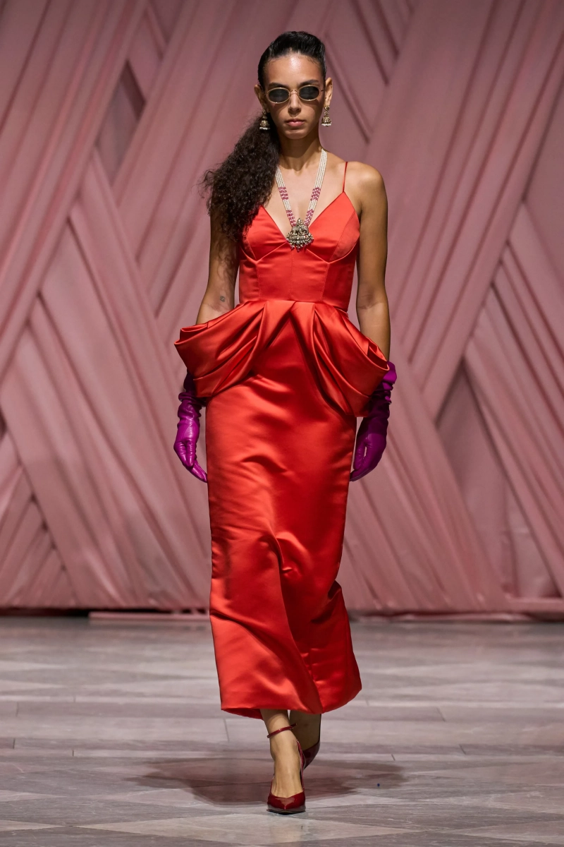 00024-bibhu-mohapatra-spring-2026-ready-to-wear-credit-gorunway.webp