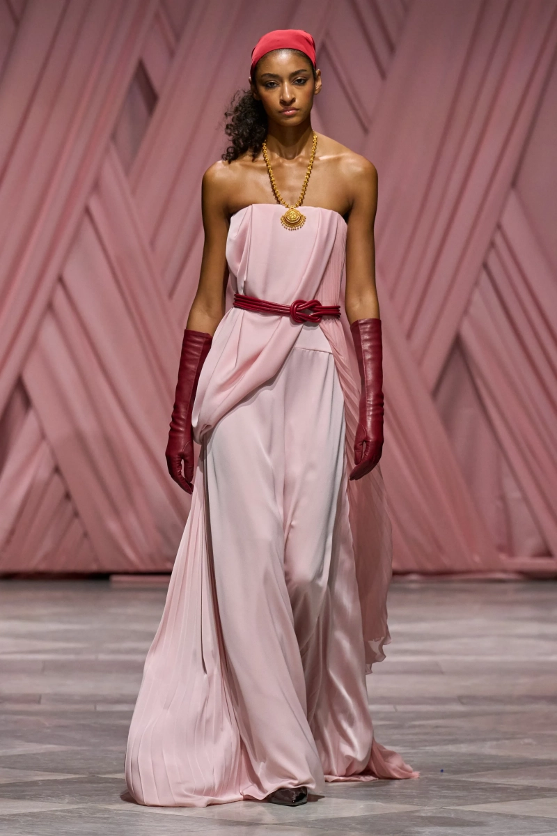 00034-bibhu-mohapatra-spring-2026-ready-to-wear-credit-gorunway.webp