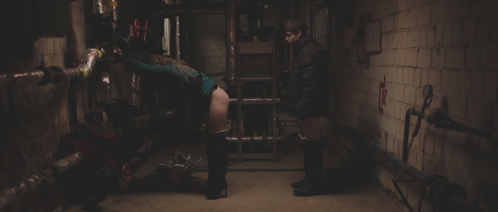 Яна Новикова Племя (The Tribe) (2014) HD 1080.mp4_000040.727.jpg