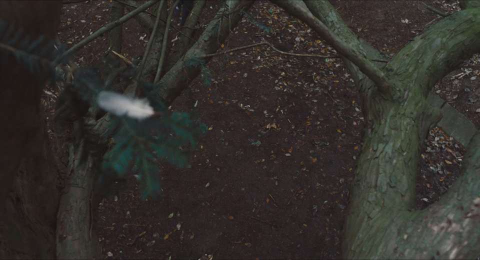 Переулок Мучениц (2021) WEB-DLRip-AVC_ivanes.mkv_snapshot_00.04.42.250.png