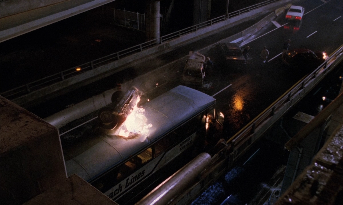 Автокатастрофа.1996.Unrated.BDRip 720p msltel.mkv_snapshot_01.27.45.195.jpg