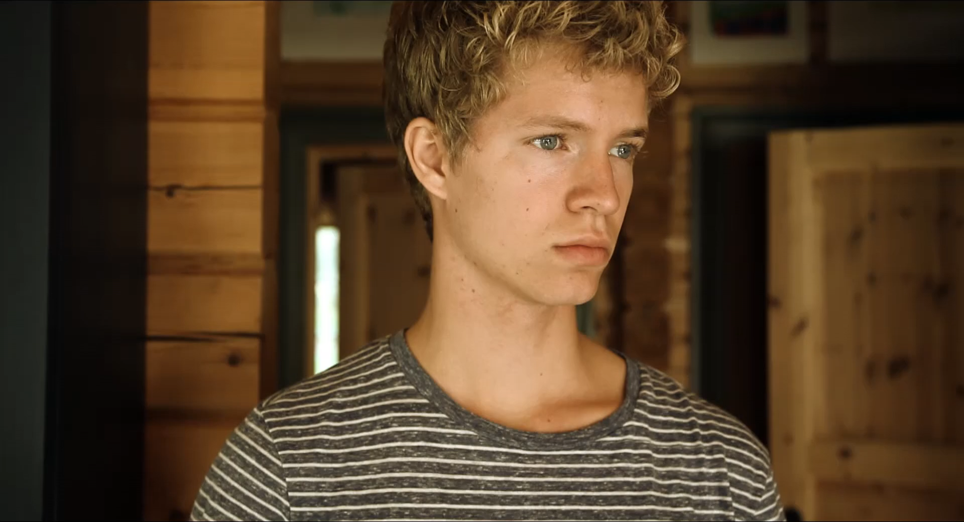 For My Brother 2014 BDRip 1080p.mkv_snapshot_01.33.37.png