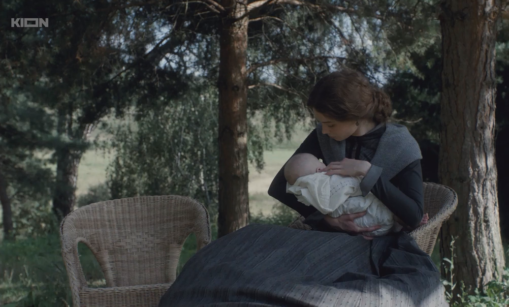 Семейное счастье (2025) WEBRip-AVC_ivanes.mkv_snapshot_01.14.45.542.png