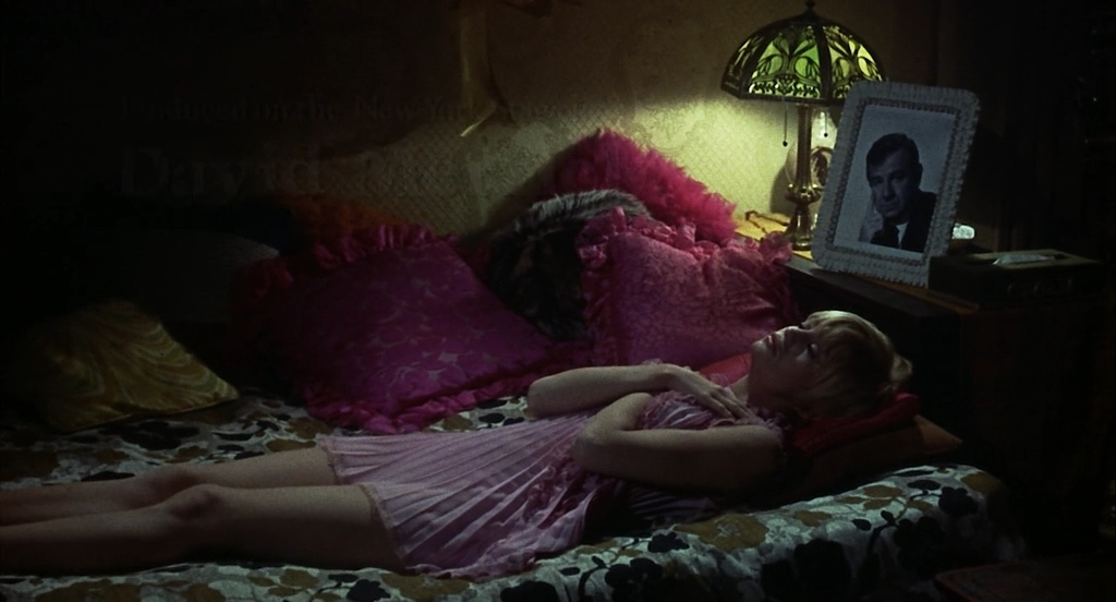 Цветок кактуса.1969.BDRip AVC msltel.mkv_snapshot_00.03.36.504.jpg
