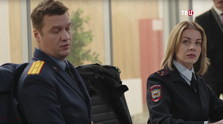 01.Два капитана. Тайна рейса 1105. 1-я серия.avi_snapshot_25.06.png