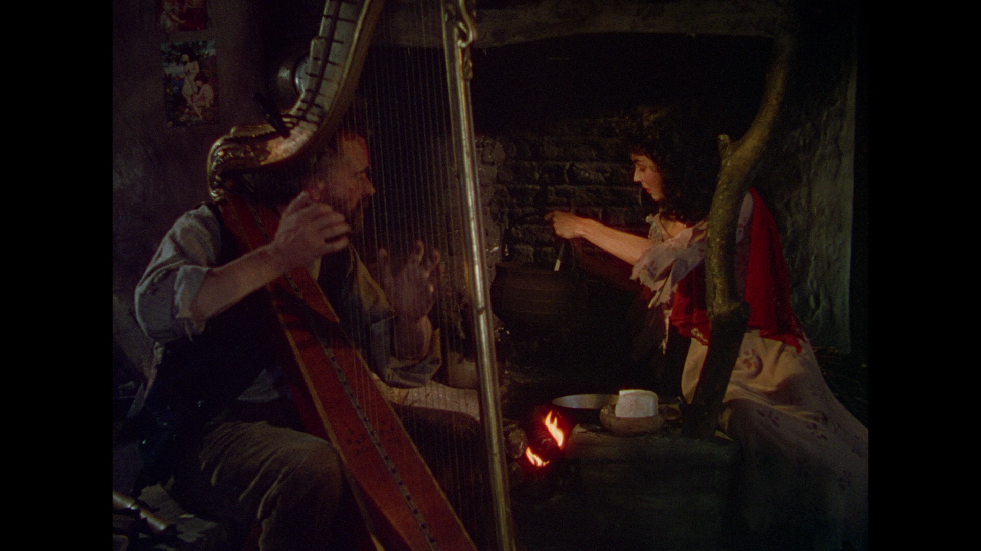 Gone.to.Earth.1950.BDRemux.1080p.mkv_snapshot_00.06.43.403.png