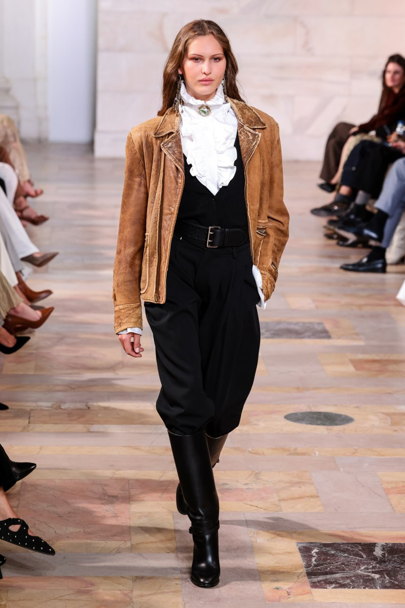 Ralph-Lauren-s25-rtw-runway-MO-001.jpg