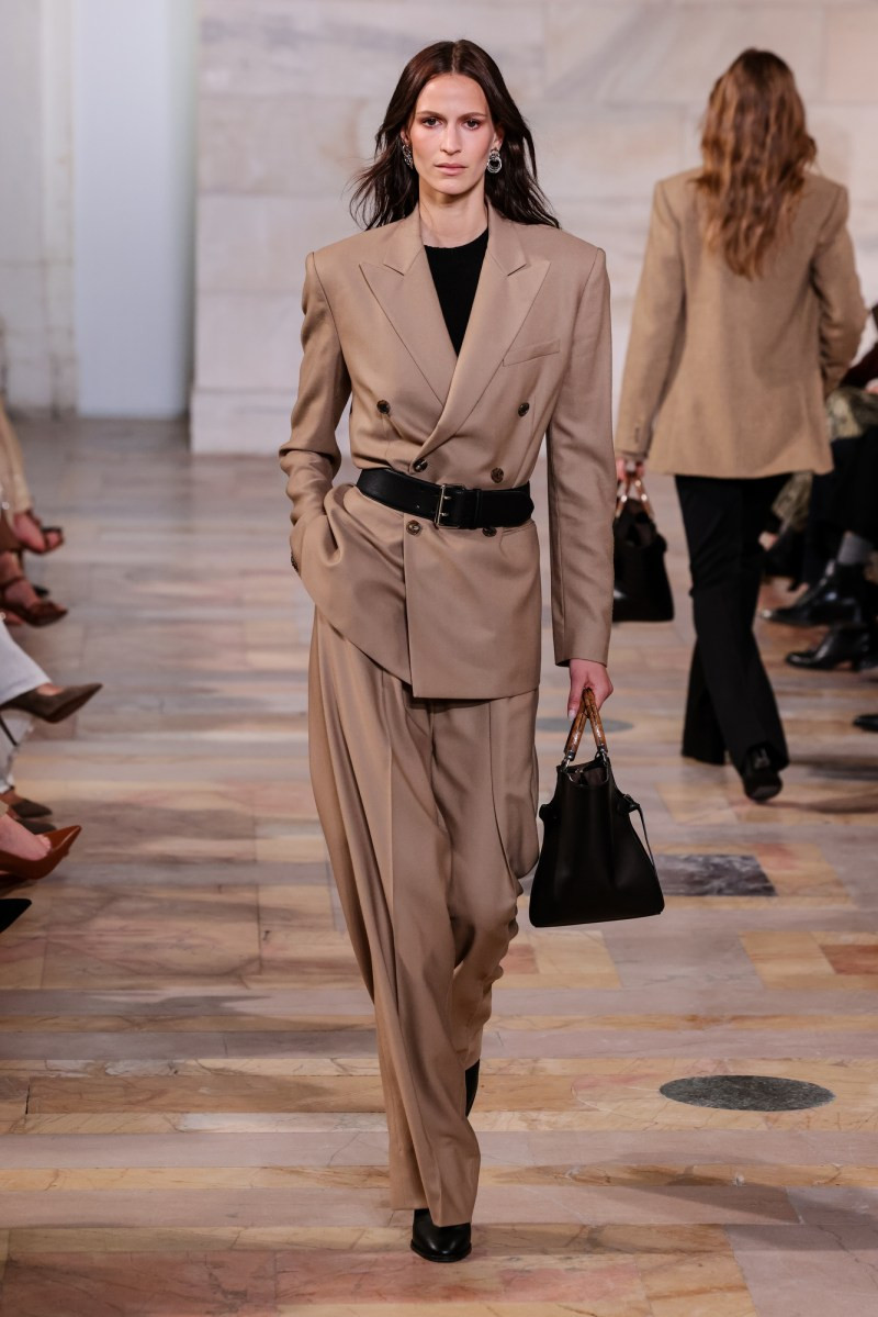 Ralph-Lauren-s25-rtw-runway-MO-006.jpg