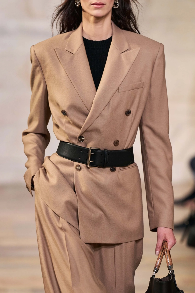 00006-ralph-lauren-fall-2025-ready-to-wear-details-credit-brand.webp