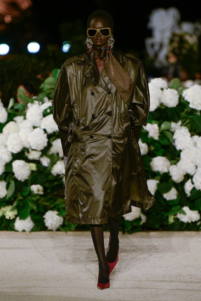 saint-laurent-spring-26-rtw-r-gg-0029.jpg