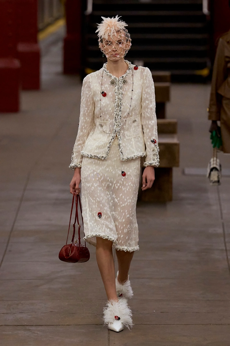 00026-chanel-pre-fall-2026-credit-gorunway.webp
