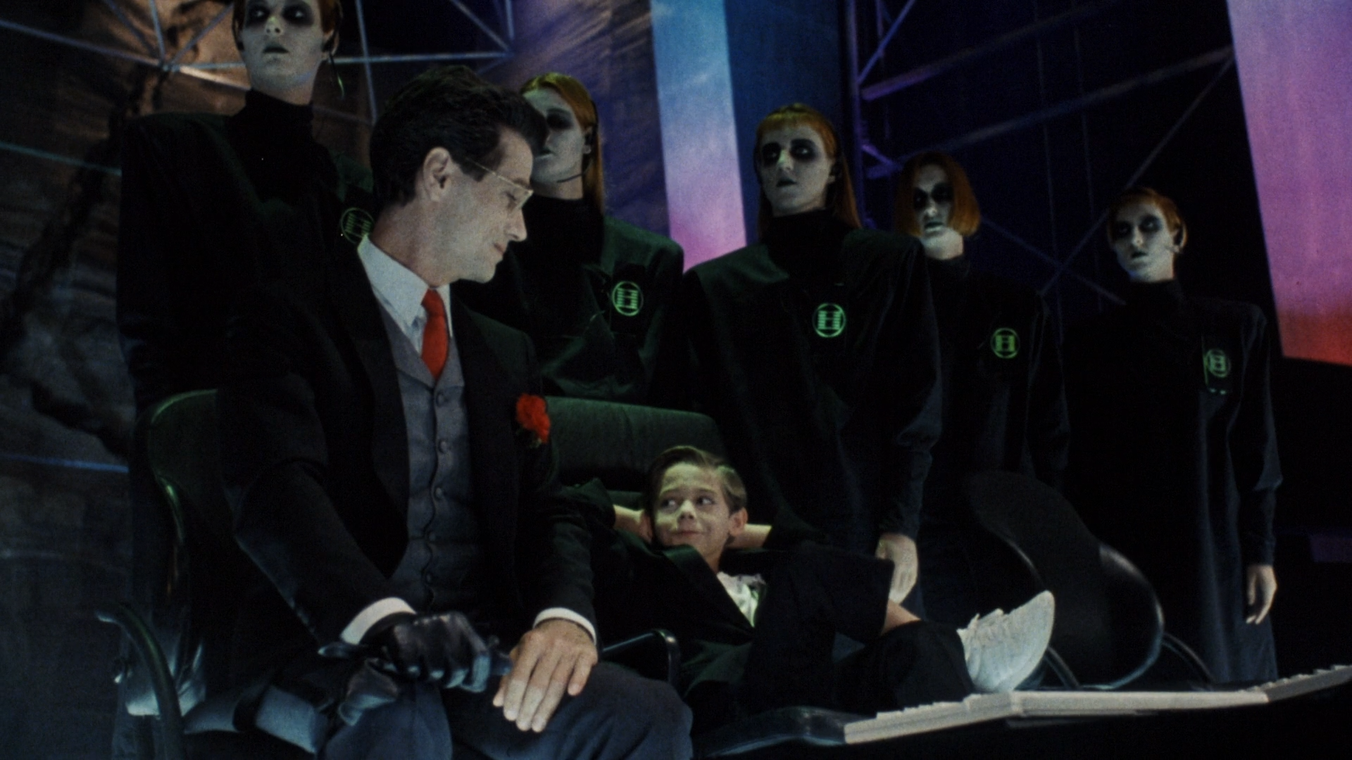 Terminus.1987.US.Cut.BDRemux.1080p.mkv_snapshot_00.11.40.png