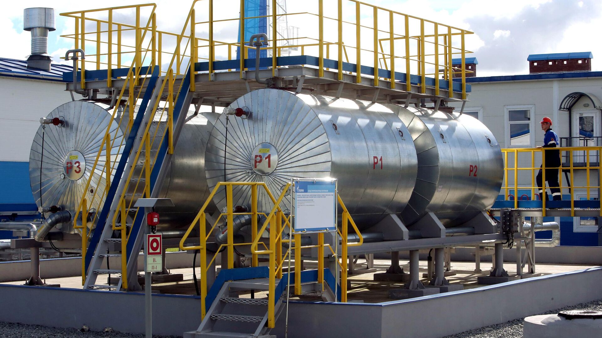 Биржевые цены на газ в Европе выросли почти на 3%