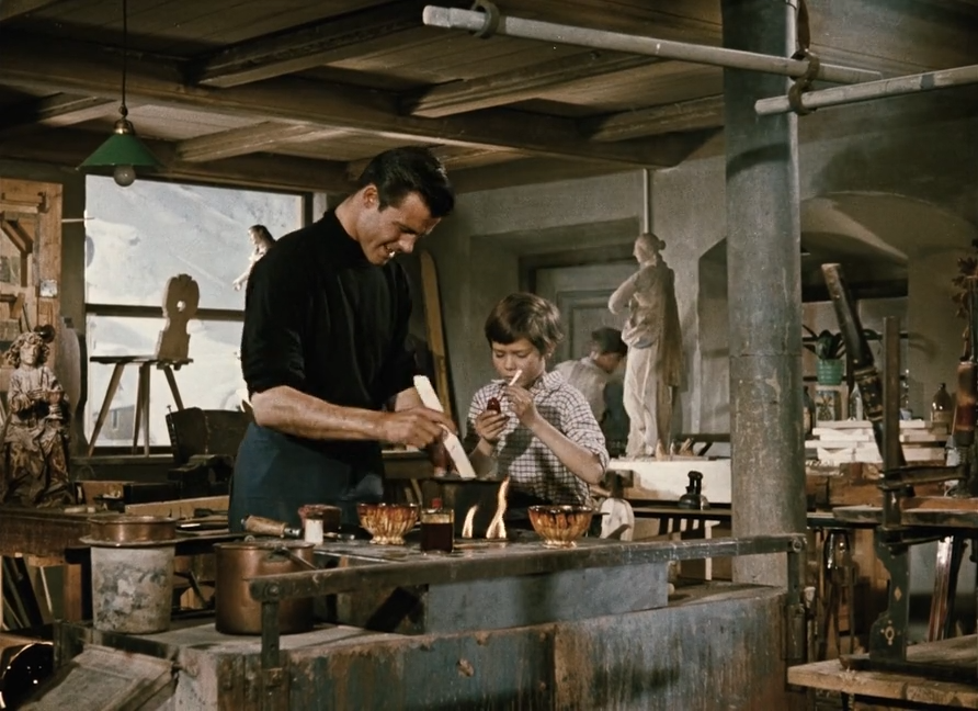 Der schwarze Blitz (1958)_RU_DE_Grampy.mkv_snapshot_00.46.33.146.png