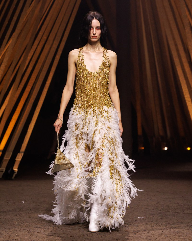 mcqueen-spring-26-r-ctsy-049.jpeg