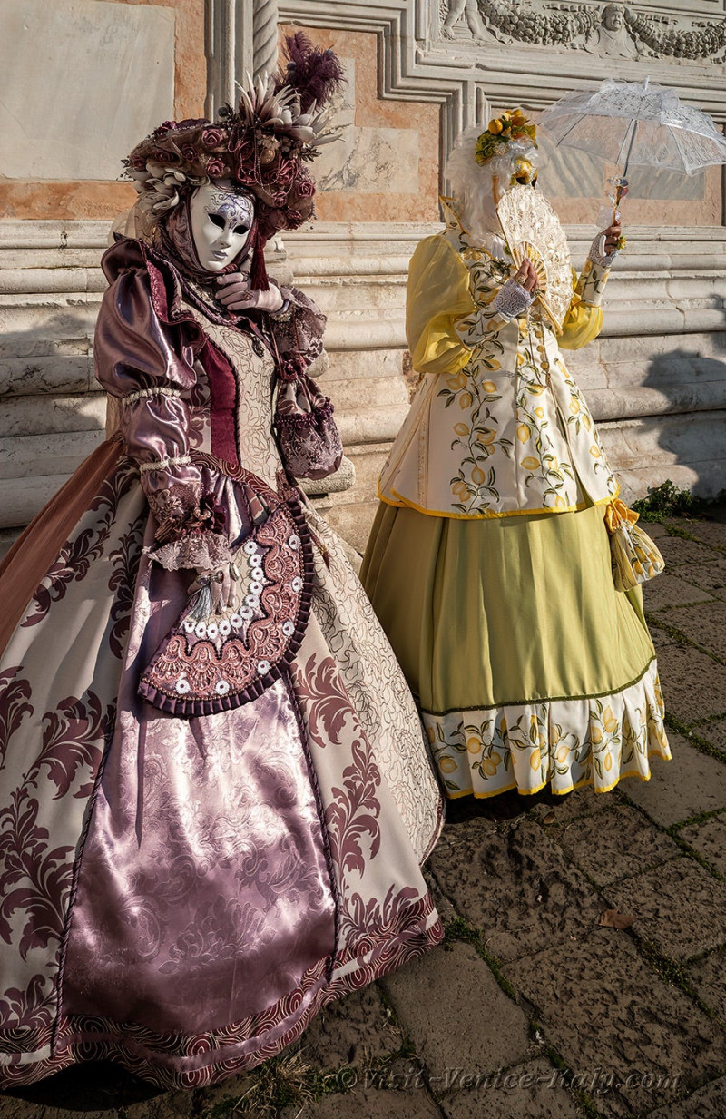carnival-venice-2024-costume-masks-030.jpg