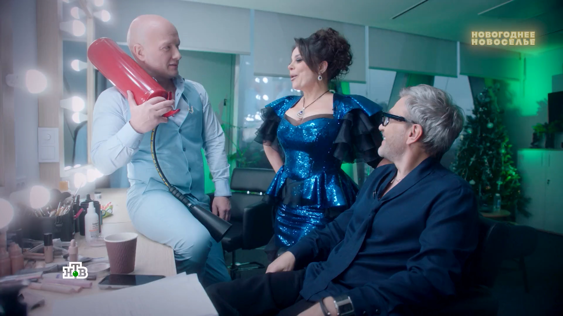 Новогоднее новоселье - Шоу НТВ 2025.mkv_20260121_150120.756.png