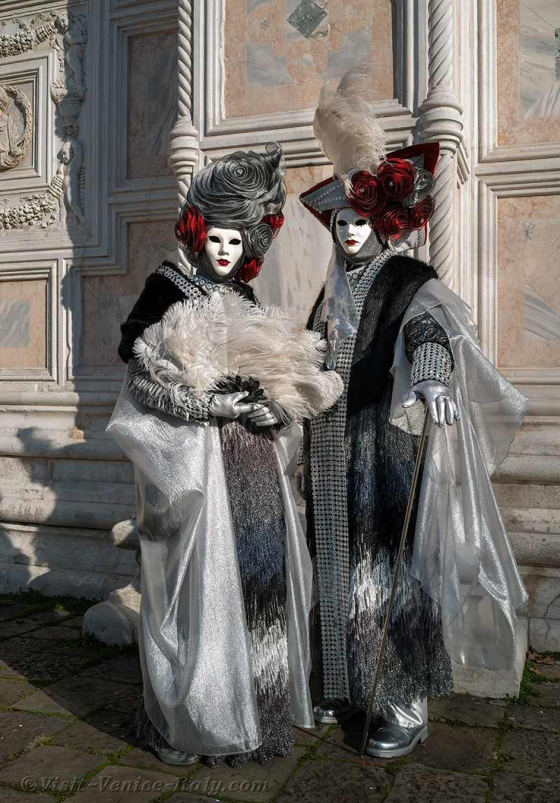 carnival-venice-2024-costume-masks-017.jpg