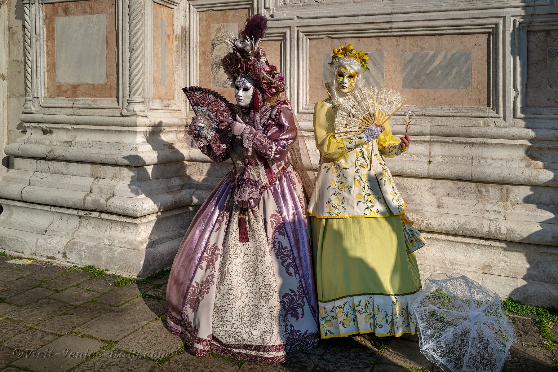 carnival-venice-2024-costume-masks-029.jpg