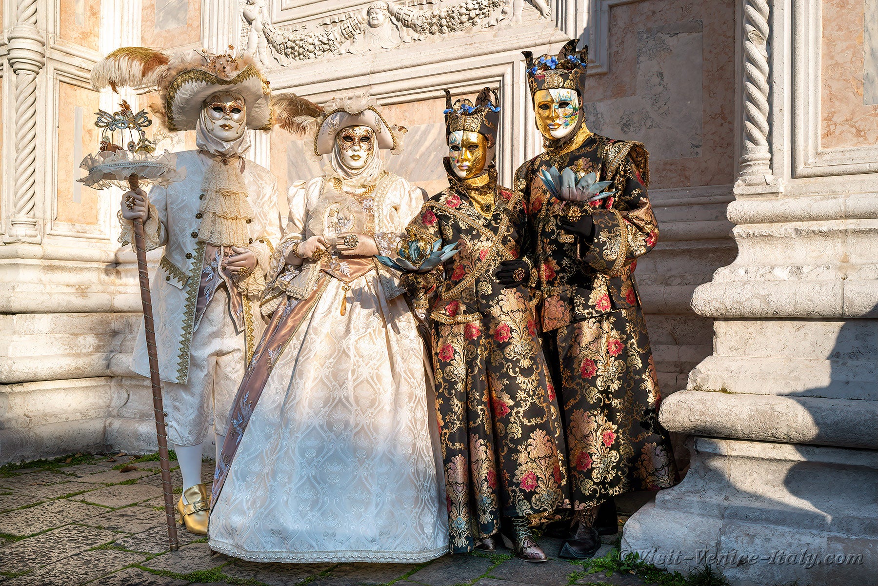 carnival-venice-2024-costume-masks-148.jpg