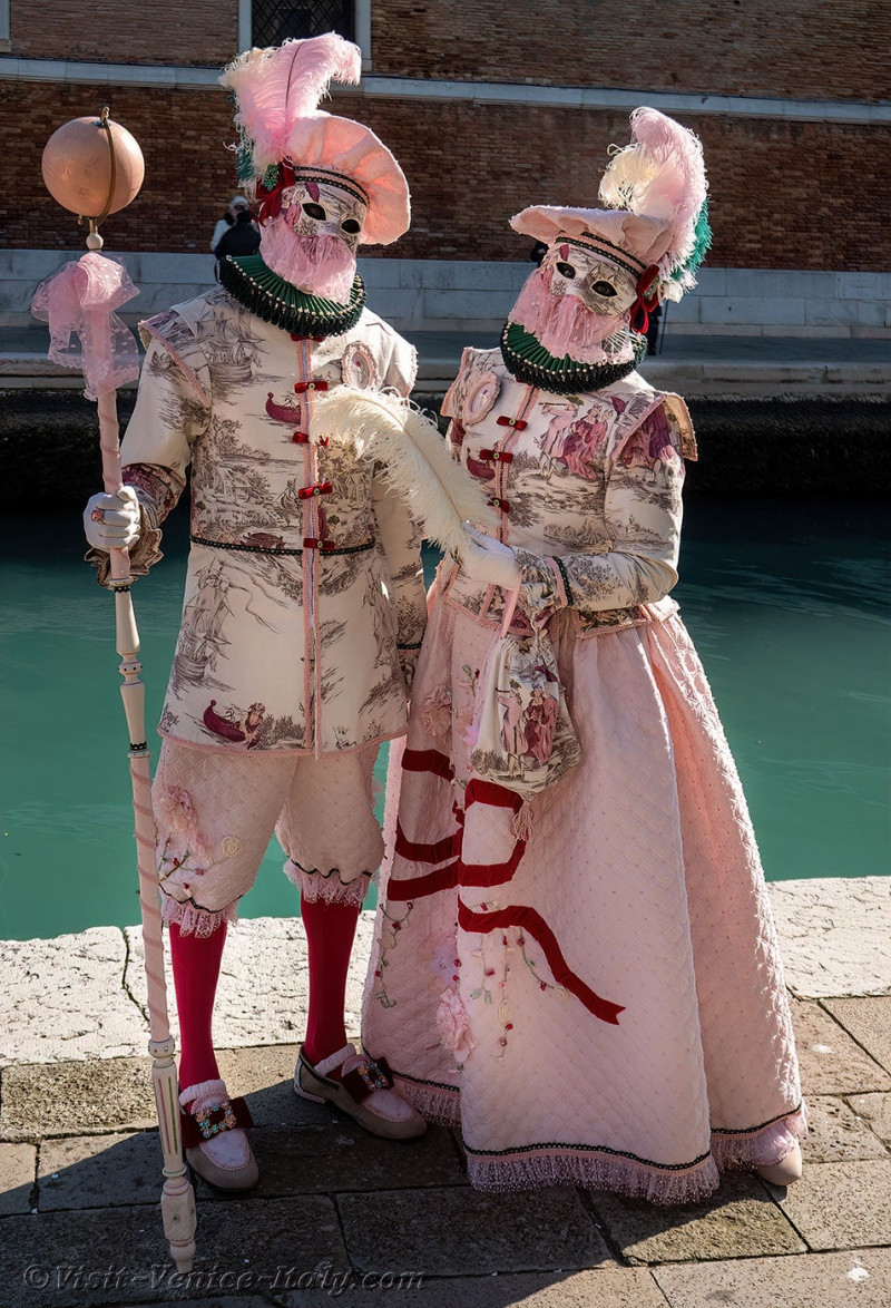 venice-carnival-mask-costume-arsenal-397.jpg