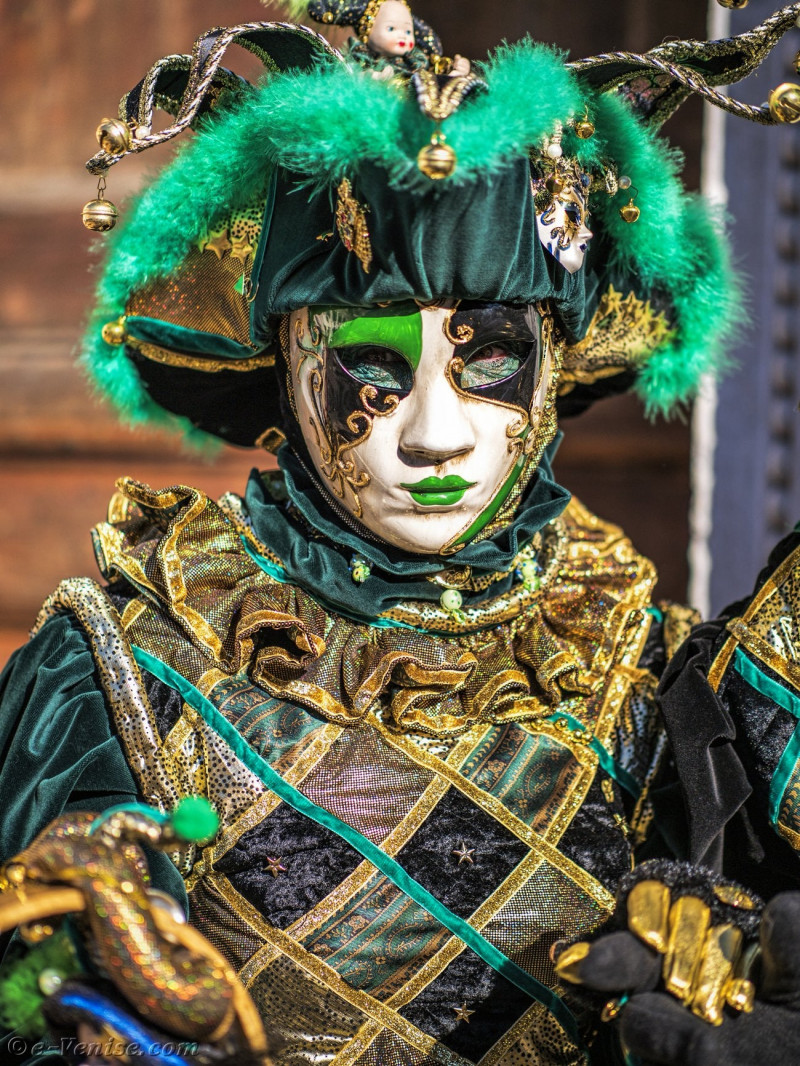 venice-carnival-mask-costume-0638.jpg