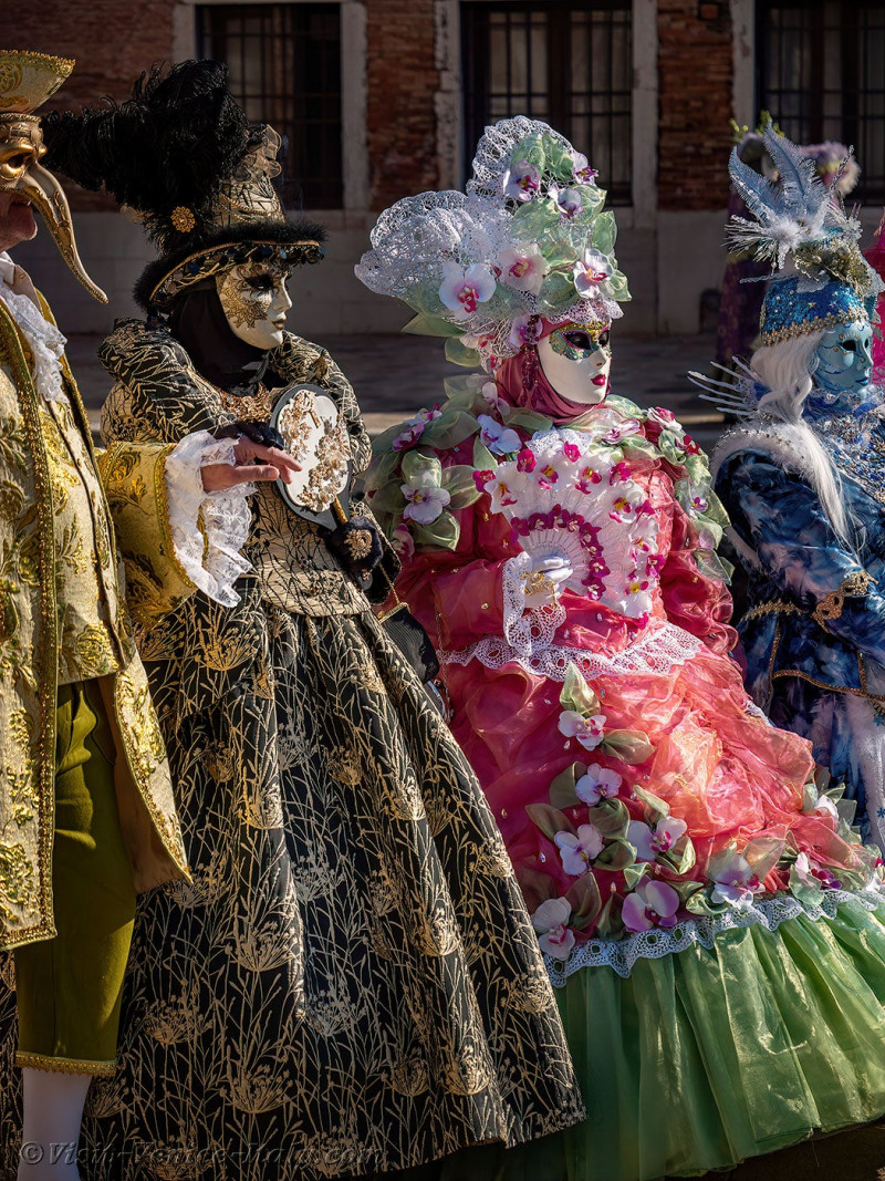 venice-carnival-mask-costume-arsenal-682.jpg