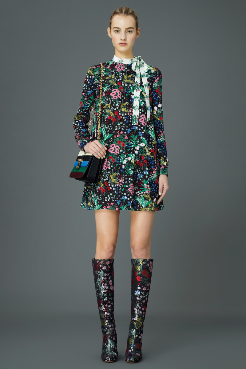 Valentino_006_1366.jpg