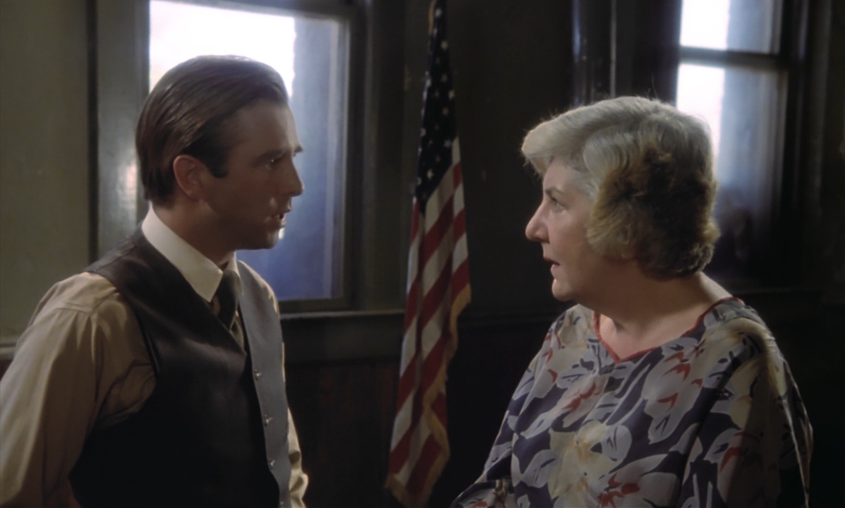 И спотыкается бегущий.1979.BDRip 720p msltel.mkv_snapshot_01.42.58.831.jpg