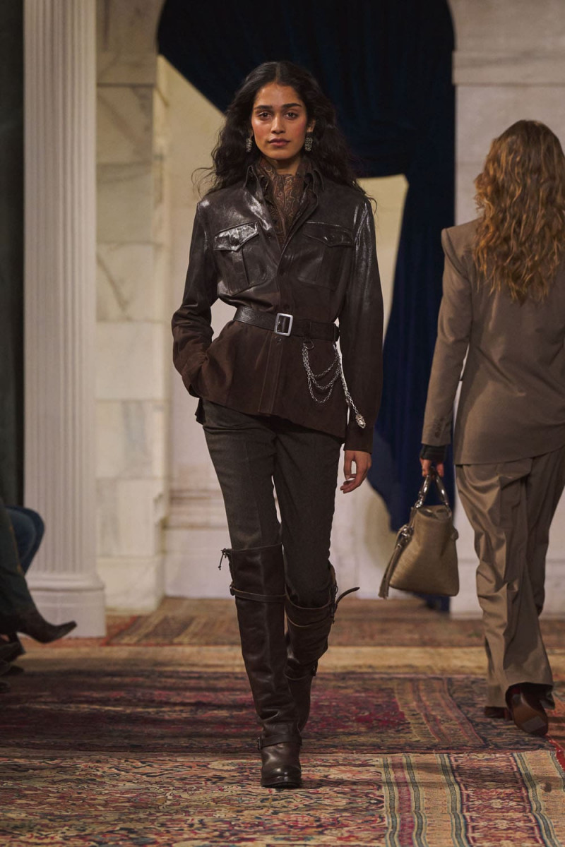 Ralph-Lauren-Fall-Winter-2026-2027-New-York-Runway-Magazine-17.jpg