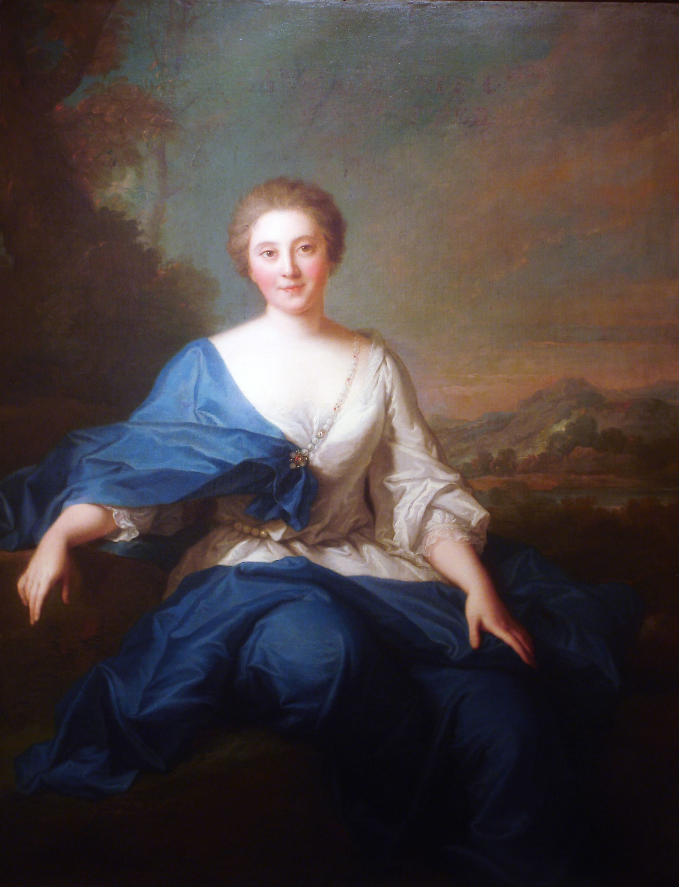 47Retrato_de_Mlle._Henault,_Comtesse_d'Aubeterre_-_Jean-Marc_Nattier.jpg