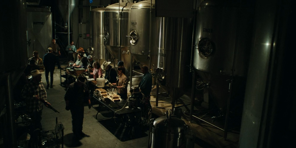 Адское пламя (2025) WEB-DLRip-AVC_ivanes.mkv_20260218_120712.474.png