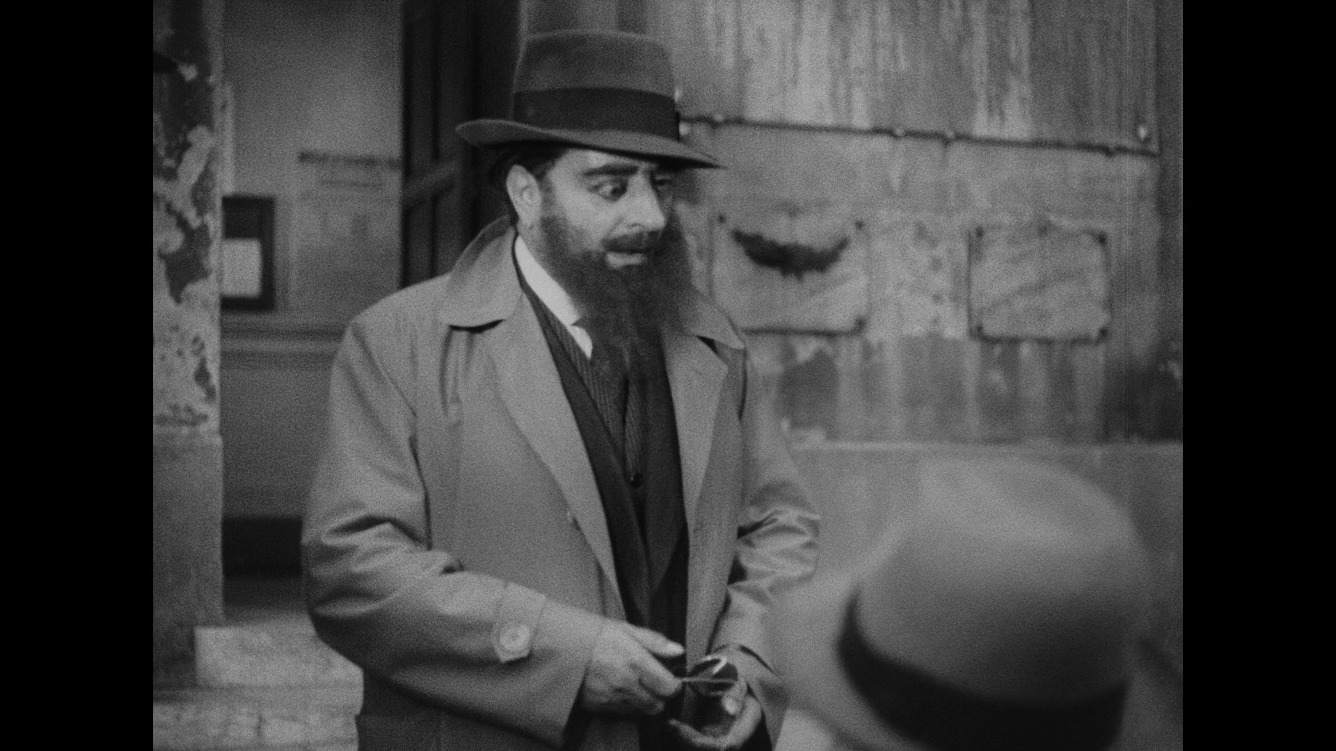 Merlusse.1935.BDRemux.1080p.mkv_snapshot_00.15.00.052.png